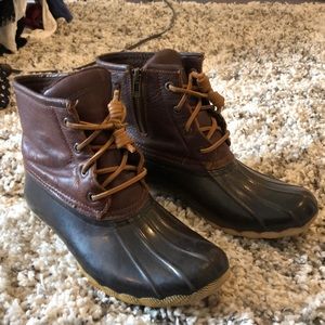 Sperry Topsider boots